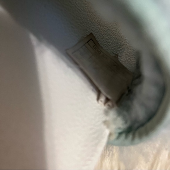 Treadlite by Ugg Slippers/Slides - Picture 9 of 9